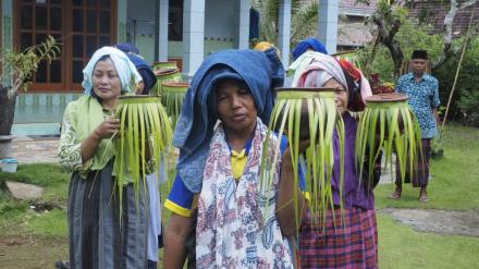 Tradisi Jamasan Di Desa Jajar Masih Terjaga